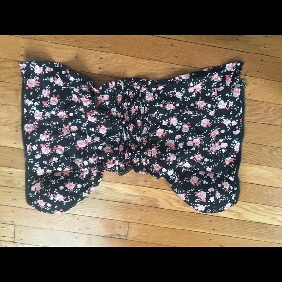 Corset style strapless top - Picture 4 of 4